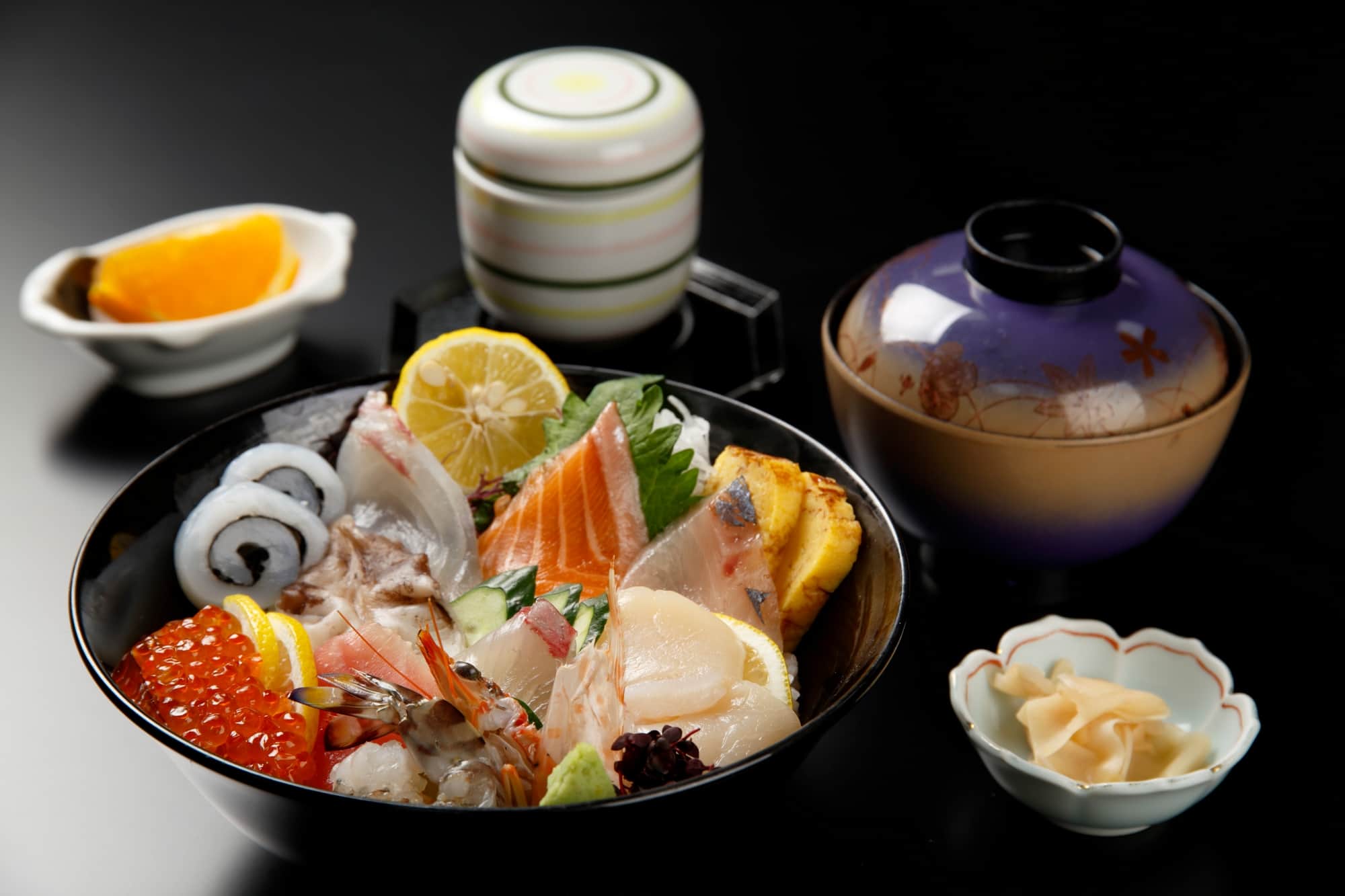豪華海鮮丼